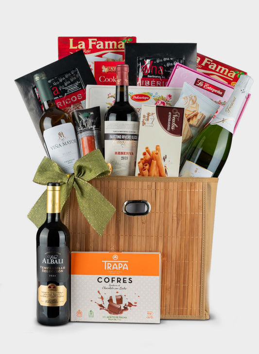 Lote Navideño Nº 30 – Set Gourmet con Vinos D.O., Cava y Embutidos Ibéricos